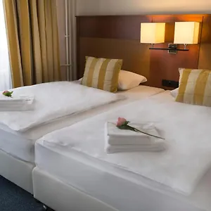https://marttel-spa-hotel.marianskelaznehotels.net